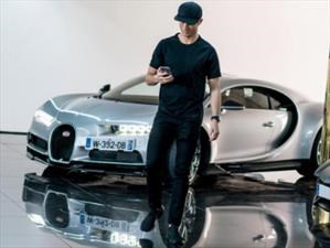 Video: Cristiano Ronaldo prueba su futuro Bugatti Chiron