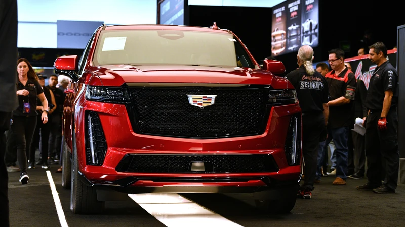 Cadillac Escalade-V 2023 número uno fue subastada en 10 millones de pesos