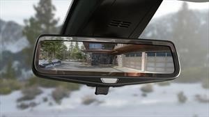 La reinvención del espejo retrovisor con tecnología digital