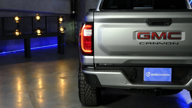 GMC Canyon AT4X 2026 llega a México, conoce el precio de la nueva rival de Ranger Raptor