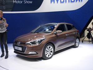 El Hyundai i20 se muestra en el Salón de la cd. luz