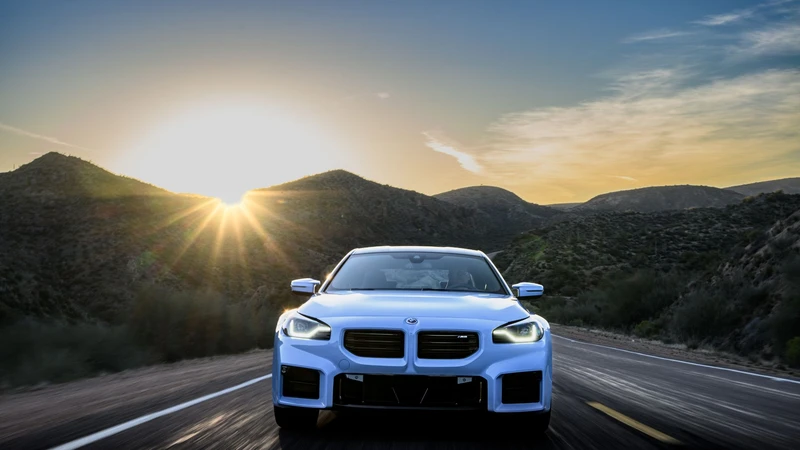 Video: BMW M2 hace historia en Nürbugring