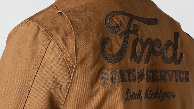 Ford x Carhartt redefinen la indumentaria automotriz
