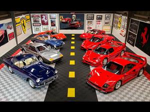 Subastan colección de 8 Ferraris 