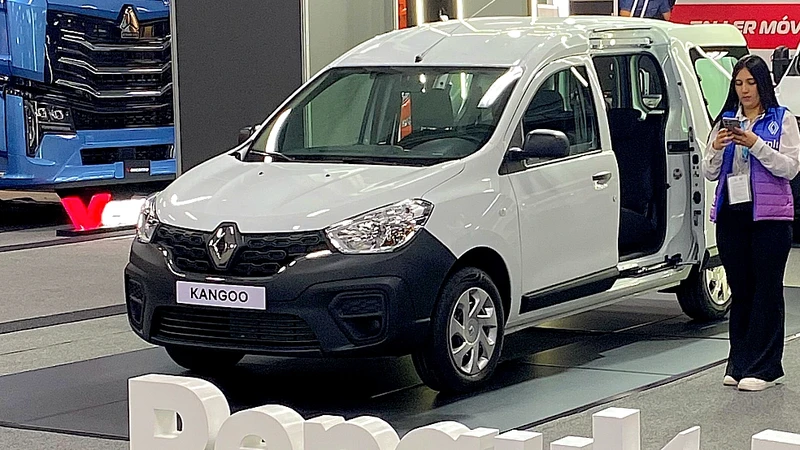 SIA 2025: Renault Kangoo Emotion, utilitario versátil para el trabajo y la familia