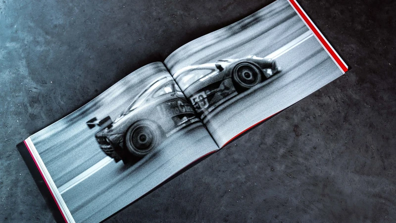 Jet Black 59, la victoria de McLaren en Le Mans bajo el lente de Mikio Hasui