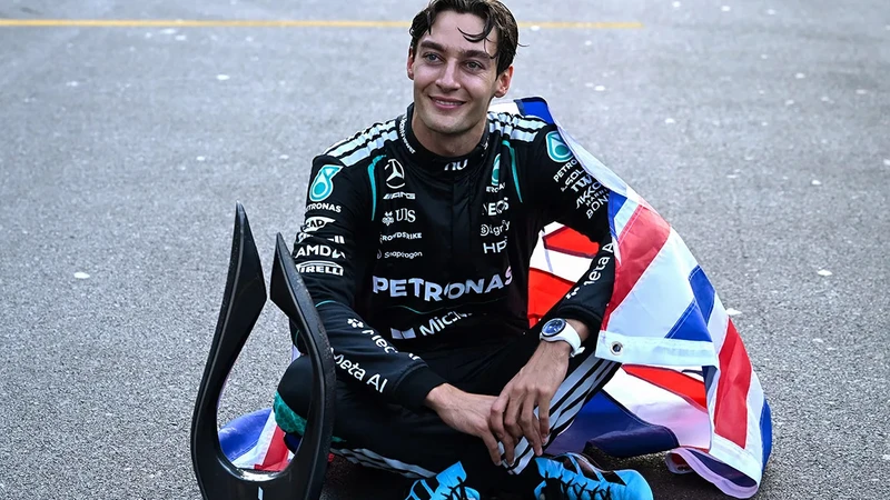 F1 2026: George Russell sortea los accidentes y triunfa en Baku
