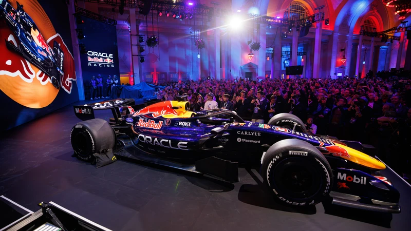 F1 2026: se presentan los nuevos Red Bull y Racing Bulls para 2026