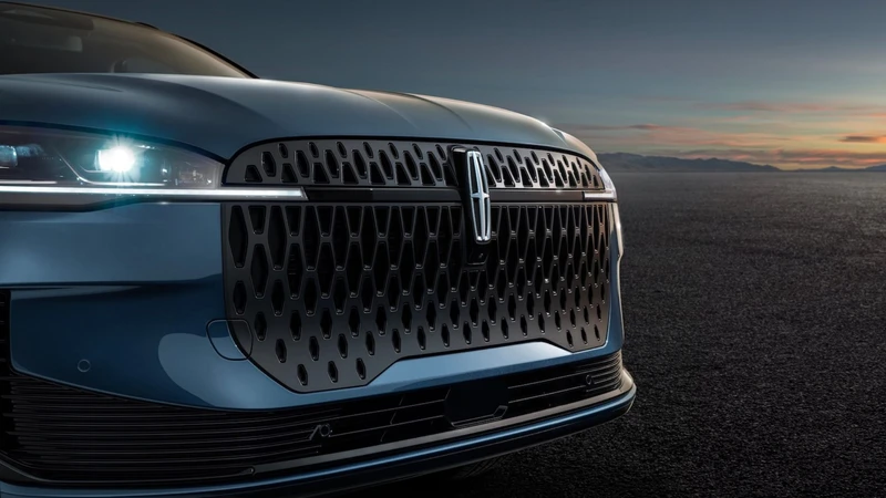 Lincoln Corsair 2027 regresa como híbrido, con más lujo y tecnología