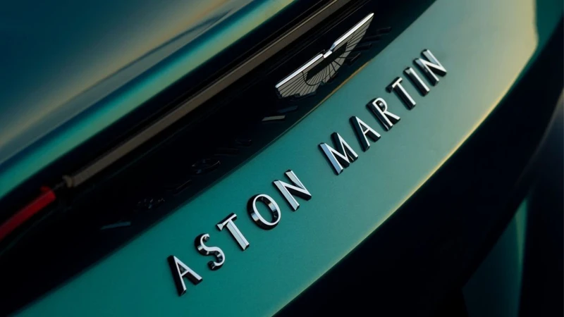La china Geely adquiere el 7.6% de la británica Aston Martin Lagonda