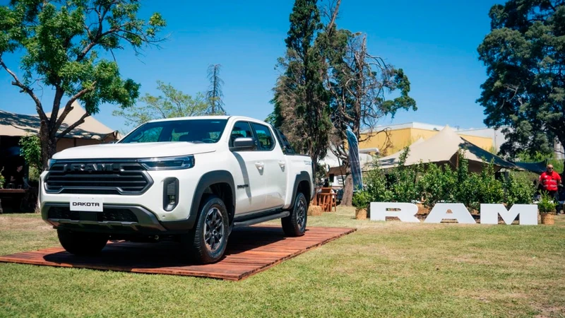 La RAM Dakota es el vehículo oficial del Abierto Argentino de Polo de Palermo