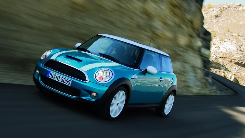 Leyendas de la industria: La nueva MINI celebra 25 años