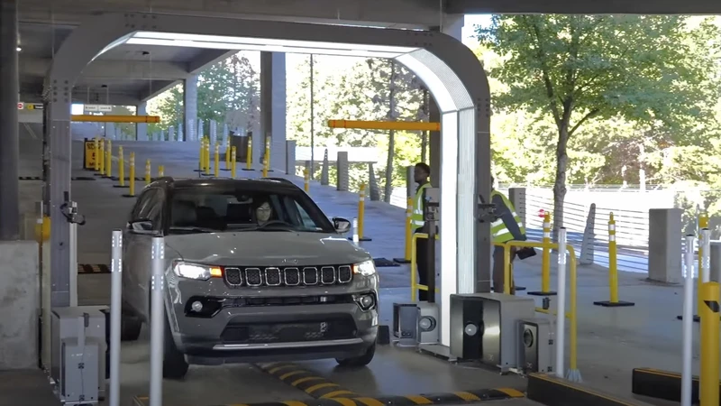 La inteligencia artificial ahora puede escanear el auto que rentas para detectar daños y cobrarte