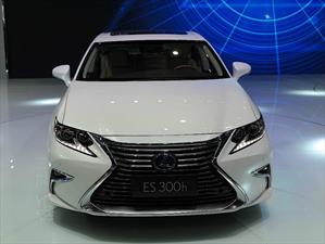 El Lexus ES se maquilla para China