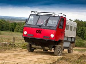 Global Trust Vehicle Ox, un camión de armado en casa
