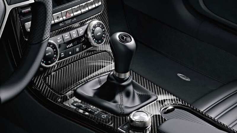 Pronto, ya no existirán las transmisiones manuales en los autos de Mercedes-Benz