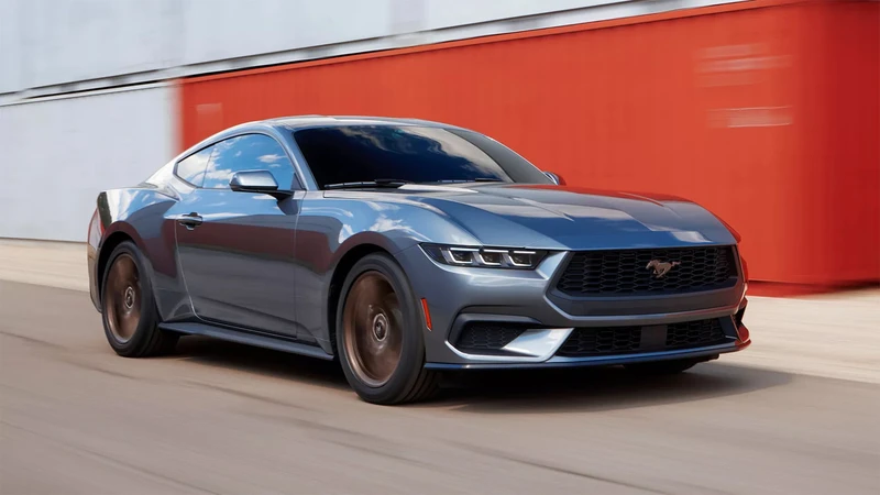Nuevo Ford Mustang devela la potencia del V8, y es mucha