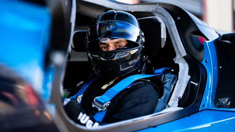 Bruno Spengler es el nuevo piloto oficial de Bugatti