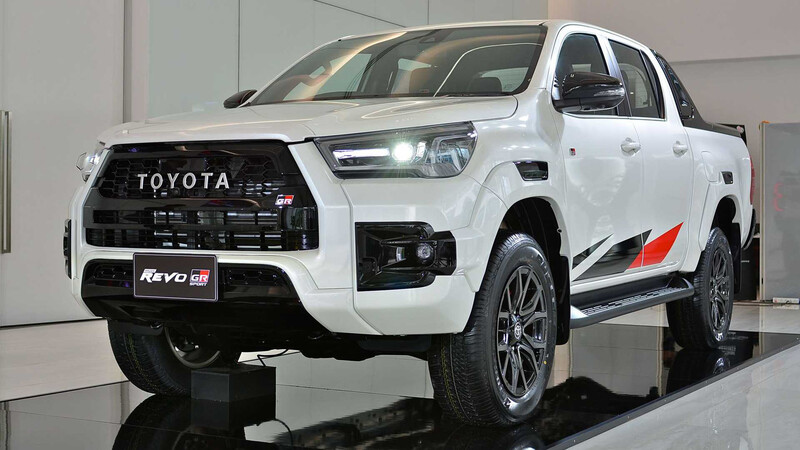 Toyota Hilux GR Sport ve la luz en Tailandia