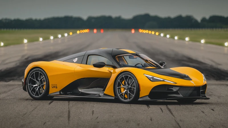 Zenvo Aurora Tur debuta en Goodwood con un motor V12 híbrido de 1.850 hp