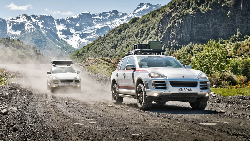 Porsche lleva dos Cayenne de primera generación de expedición por la Patagonia