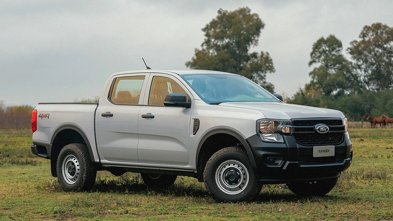 Ford lidera segmento de pick-ups en Colombia y destaca en híbridos