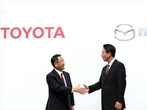 Toyota, Mazda y Denso forman alianza para desarrollar autos eléctricos