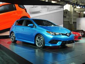Scion iM 2016, la versión hatchback del Corolla