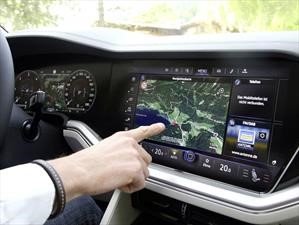 Volkswagen Innovision Cockpit fusiona el cuadro de instrumentos digital y la pantalla táctil central