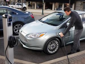 Ford apuesta a los autos eléctricos