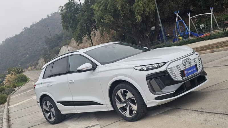 Test drive Audi Q6 e-tron: un punto de partida brillante