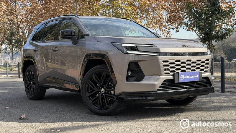 Test Drive Toyota RAV4 HEV AWD 2026, honesto y transparente como buen Toyota
