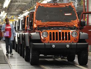 Jeep planea fabricar 2 millones de vehículos en 2018 