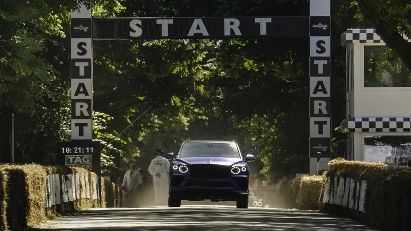 La Bentley Bentayga Speed impone récord en Goodwood