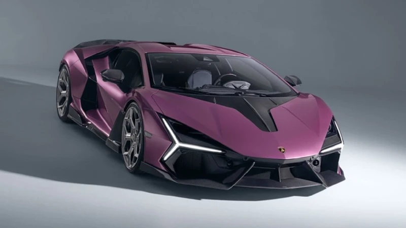 Lamborghini Revuelto by Novitec, más potencia y fibra de carbono