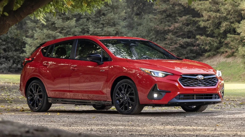 Test Drive Subaru Impreza 2024, una correcta evolución para seguir siendo un gran hatchback