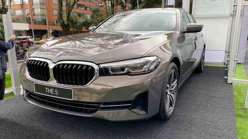 BMW Serie 5 2021, un sedán más elegante y deportivo cargado de tecnología