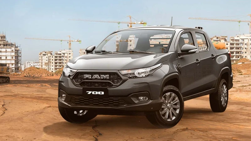 Ram 700 2026 llega a México, nueva versión Bighorn S con caja manual y CVT, este es su precio