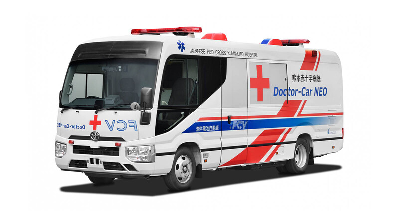 Toyota revela la primera clínica móvil impulsada por pilas de hidrógeno para la Cruz Roja