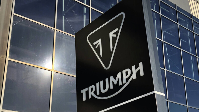 Triumph desarrollará motos para enduro y motocross