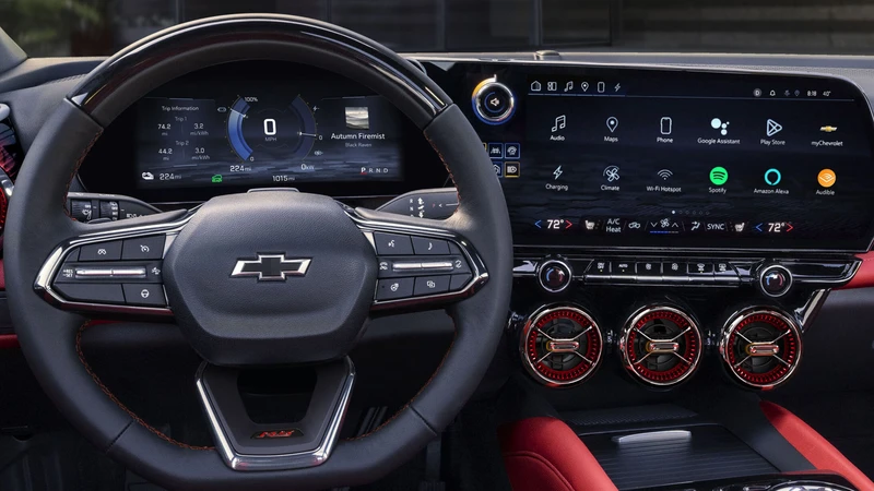 General Motors sacará Android Auto y Apple CarPlay de sus próximos autos eléctricos
