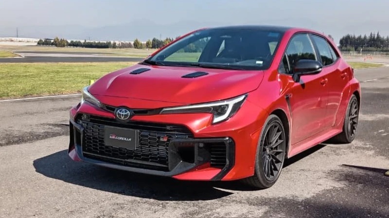 Toyota GR Corolla 2026 llega a México, un nuevo hot hatch con tecnología de rally, conoce su precio