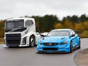 Volvo S60 Polestar Vs El camión más rápido del mundo ¿quién gana?