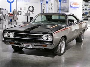 Este Plymouth GTX 1968 recibió un corazón nuevo y potente