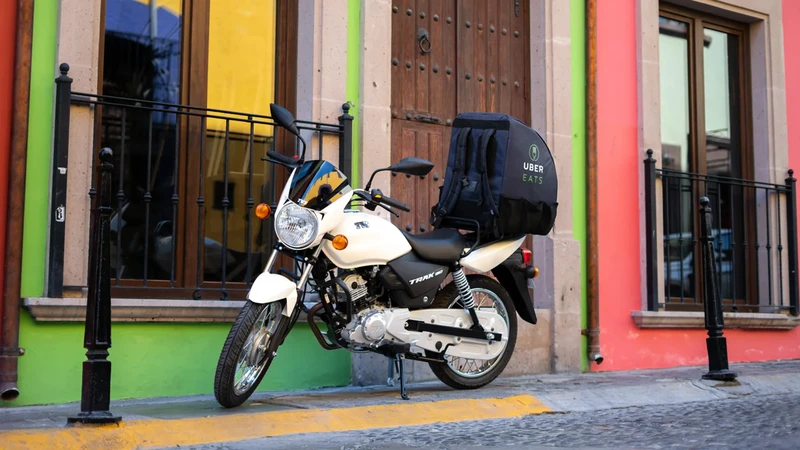 Aplicaciones de delivery impulsan el crecimiento de venta de motos en México