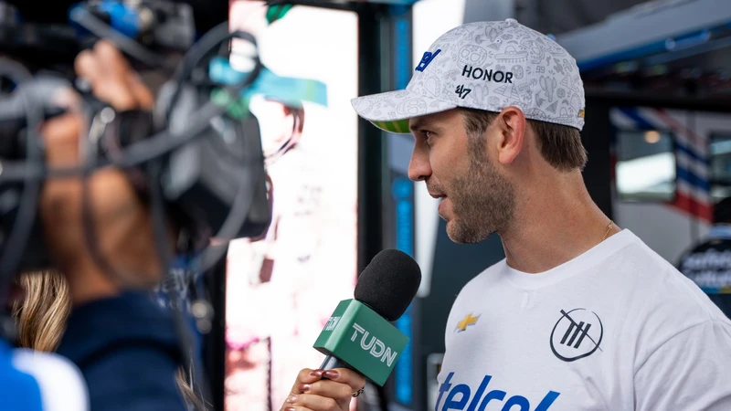 Daniel Suárez no seguirá corriendo con Trackhouse en NASCAR