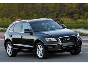 A revisión 13,000 Audi Q5 2012 en EUA