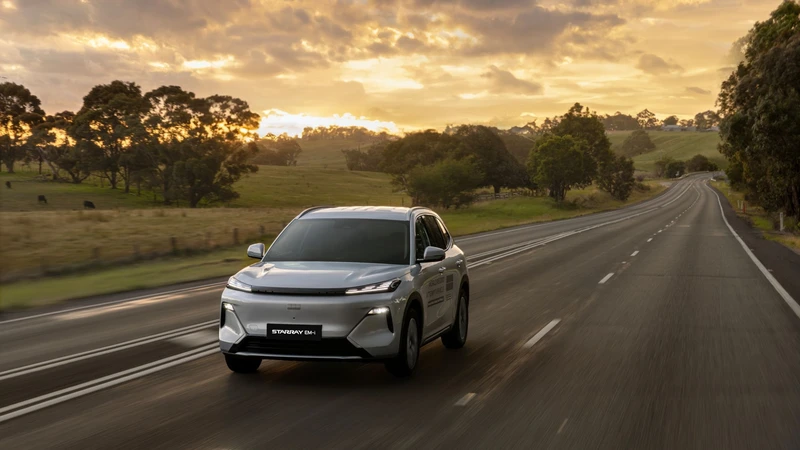 Geely sube el nivel: el EX5 EM-i logra récord Guinness por consumo mínimo