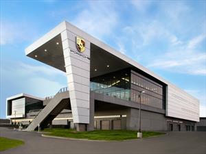 Porsche estrena headquarters en Atlanta