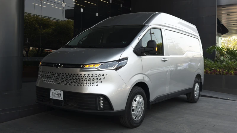 Chevrolet Express Max 2025: Tu aliado para crecer y consolidar tu negocio